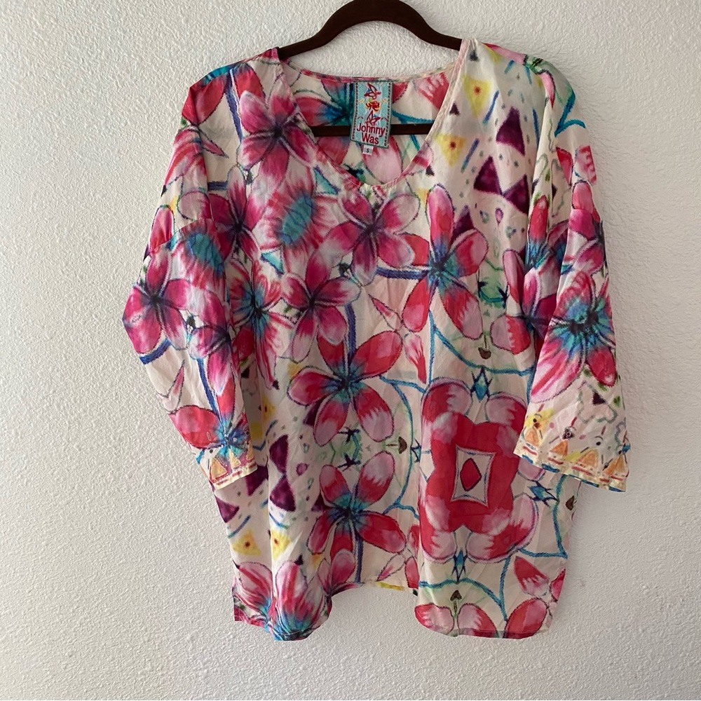100% silk Johnny Was blouse